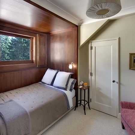 Wheatleigh Hotel Lenox Room photo